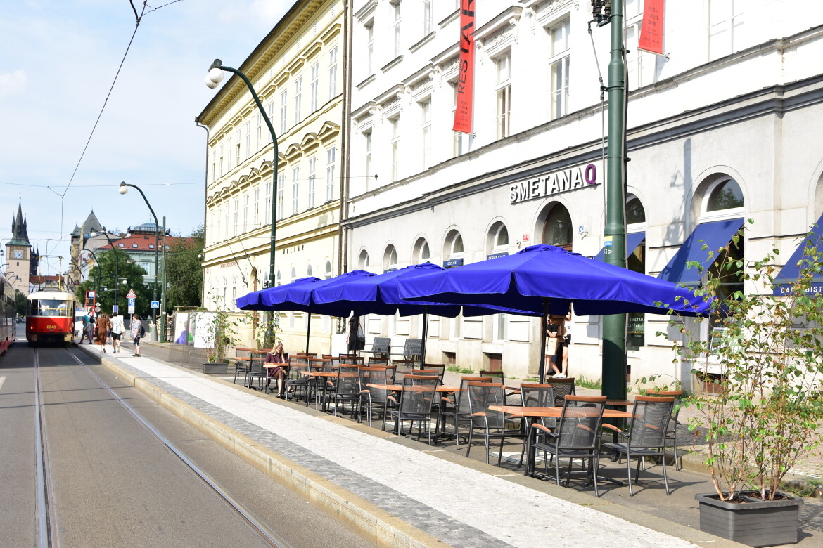 SmetanaQ Café & Bistro