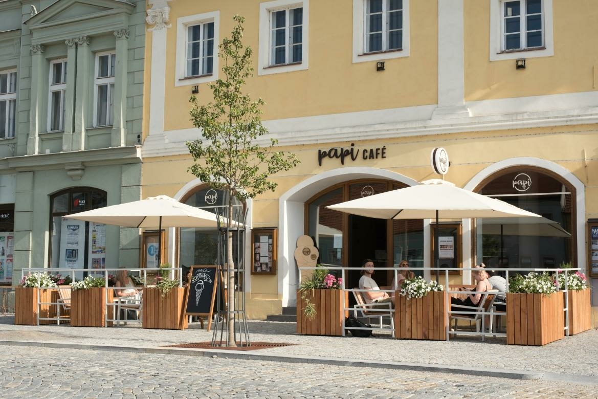 Papi Café | EMI Parasols